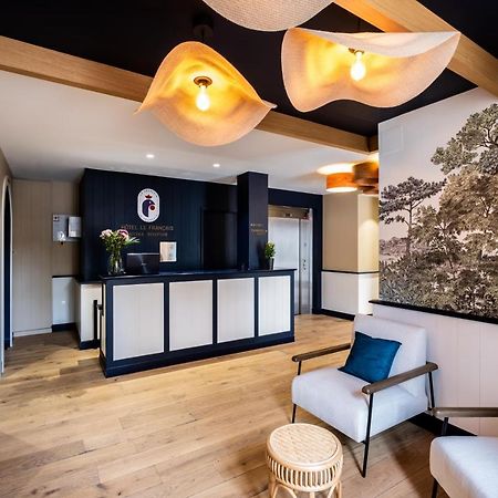 Hotel Le Francais ラ・フロット エクステリア 写真