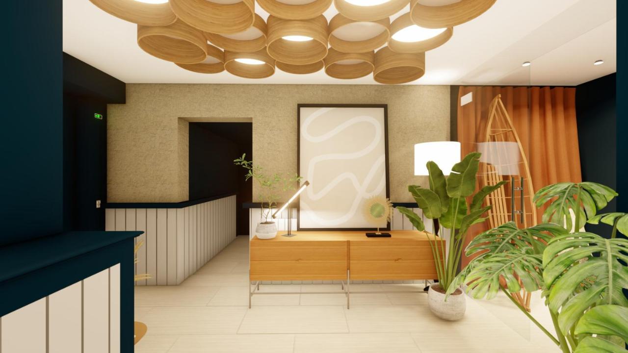 Hotel Le Francais ラ・フロット エクステリア 写真