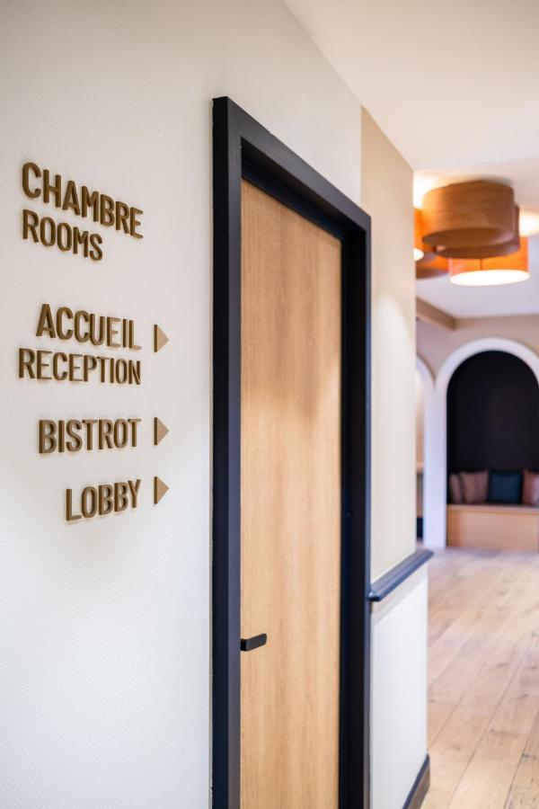 Hotel Le Francais ラ・フロット エクステリア 写真
