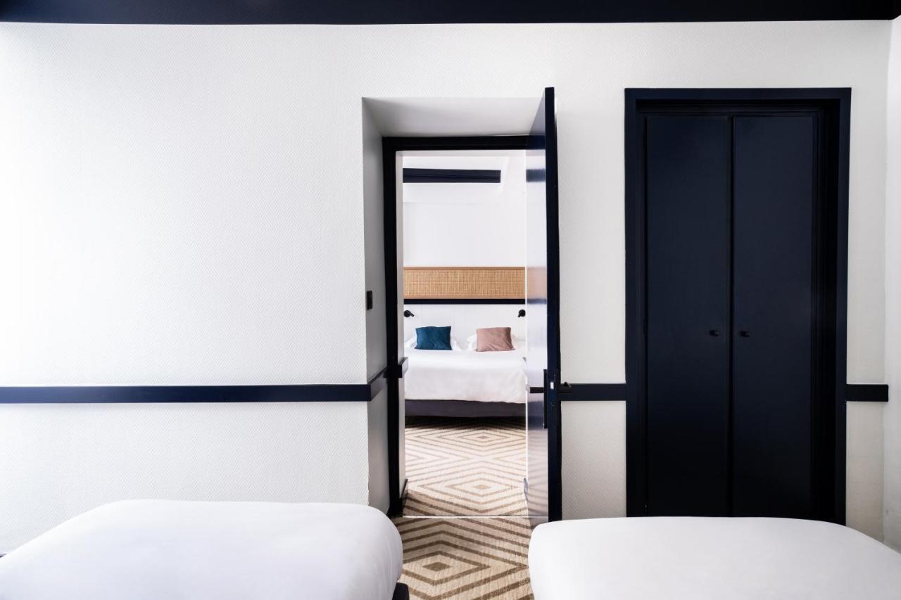 Hotel Le Francais ラ・フロット エクステリア 写真